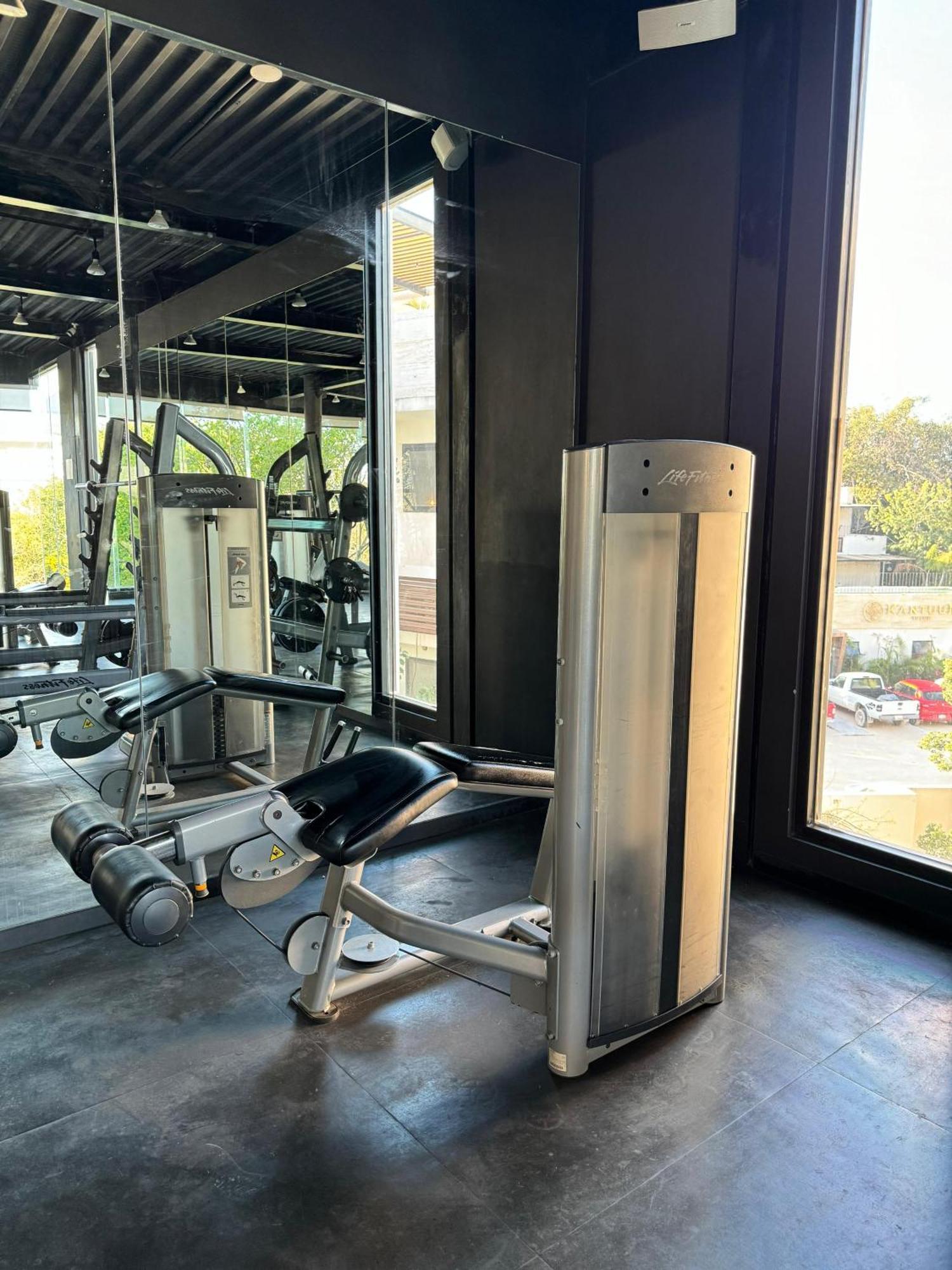 Starfit Hotel Boutique Beachclub, Spa & Gym Included 툴룸 외부 사진