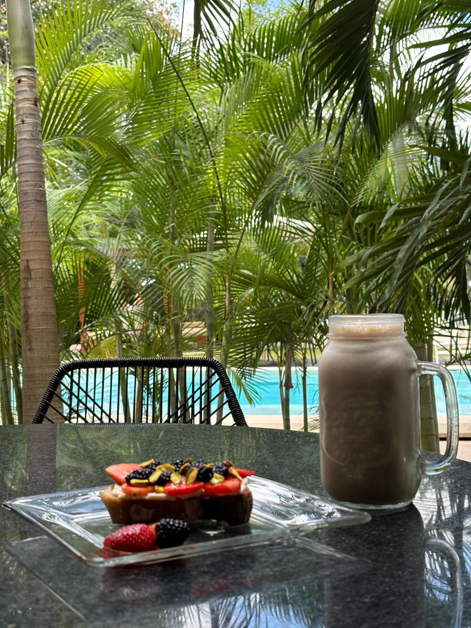Starfit Hotel Boutique Beachclub, Spa & Gym Included 툴룸 외부 사진